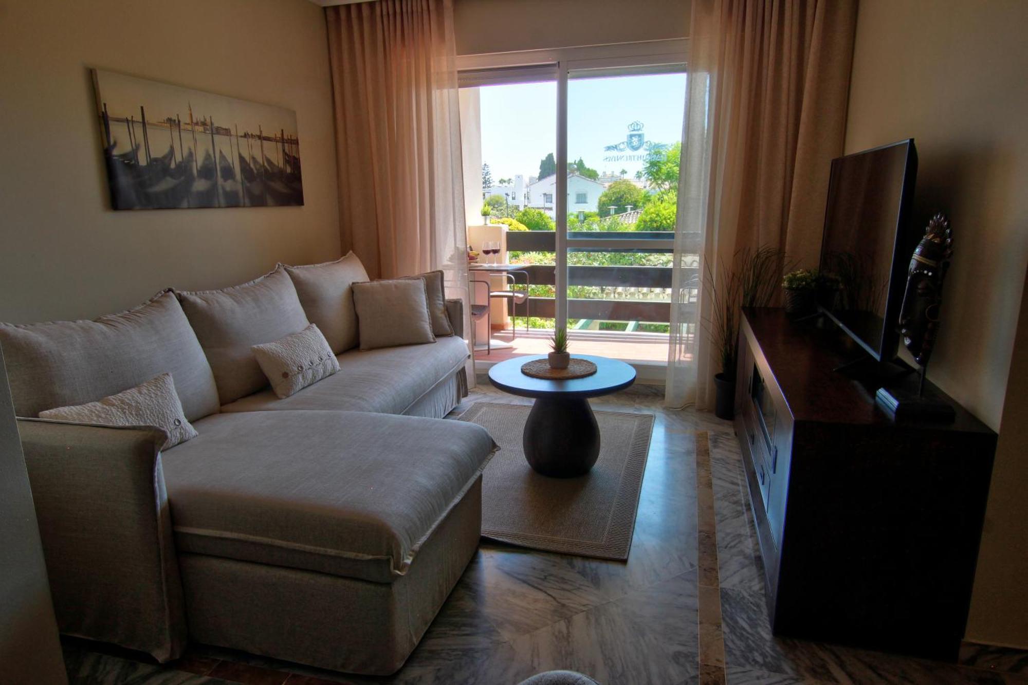 Beach Apartments In Lorcrisur San Pedro Марбелья Экстерьер фото